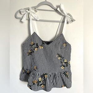 Shein floral gingham peplum top with adjustable straps in size XS.